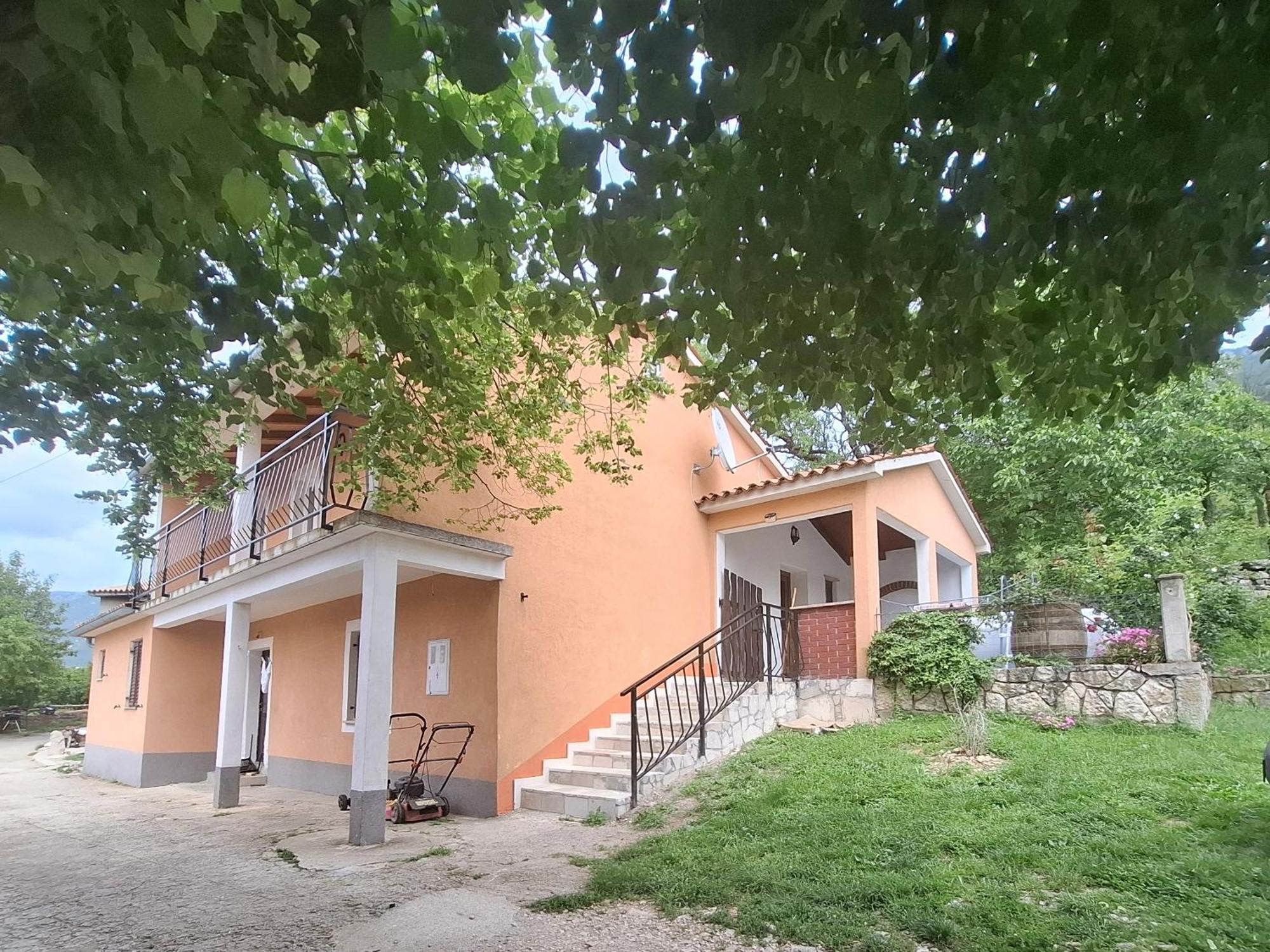House Lana Apartment Kršan Екстериор снимка